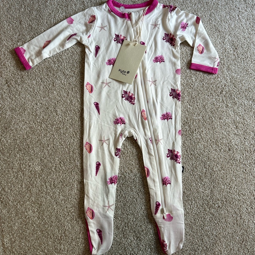 Kyte Baby Raspberry Shell Zipper Footie Pajama, Size 3-6M NWT
